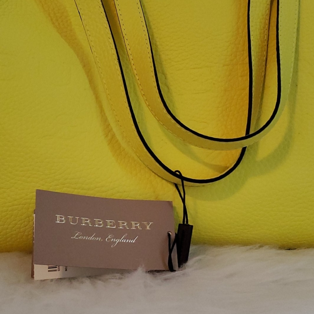 NWT Burberry Remington Neon Yellow Tote